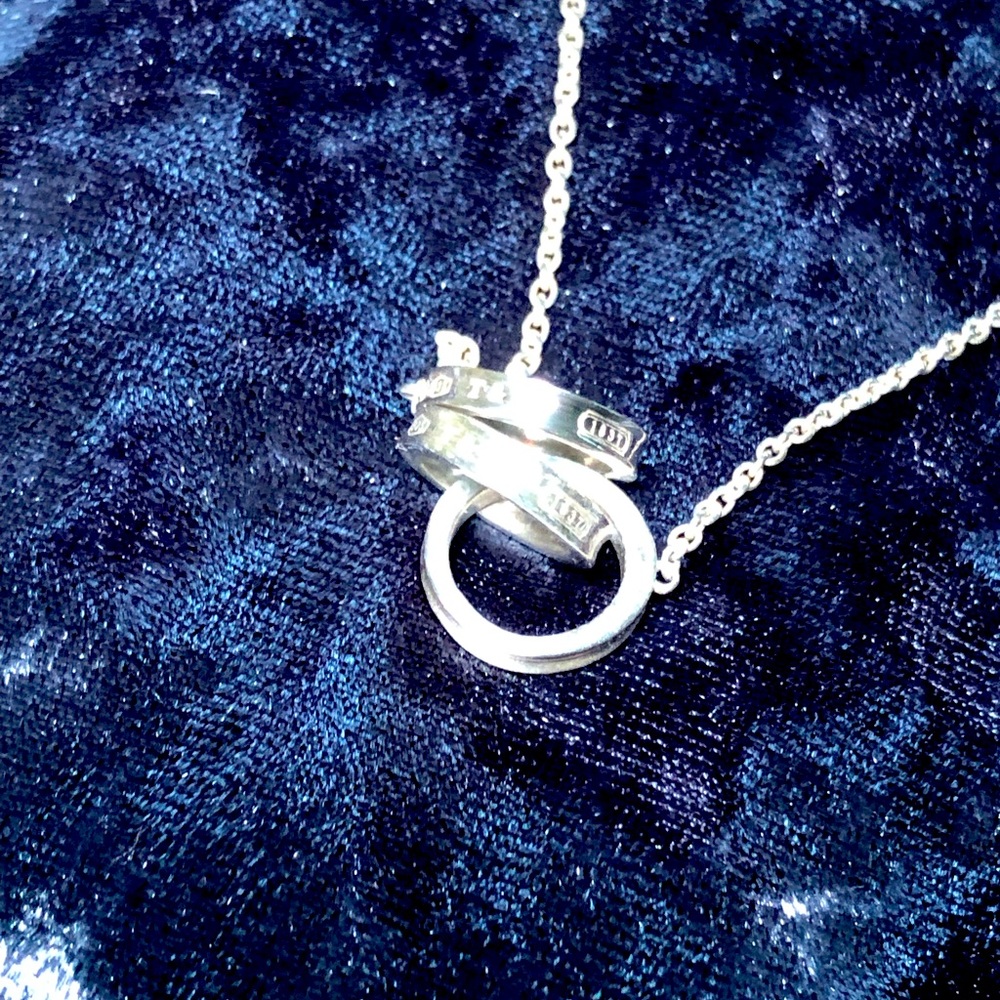 Tiffany and Co 3 Interlocking Circles Lariat Necklace